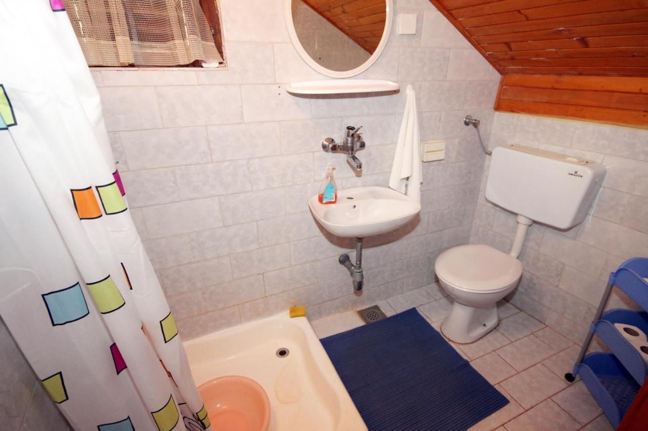 Apartments By The Sea Basina, Hvar - 542 Vrbanj エクステリア 写真